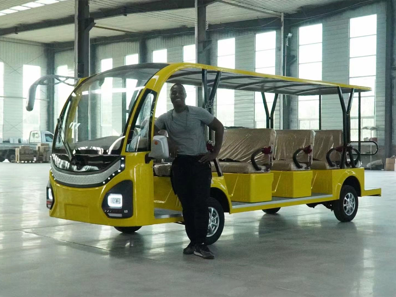 电动训练观光车高尔夫球车出口产品