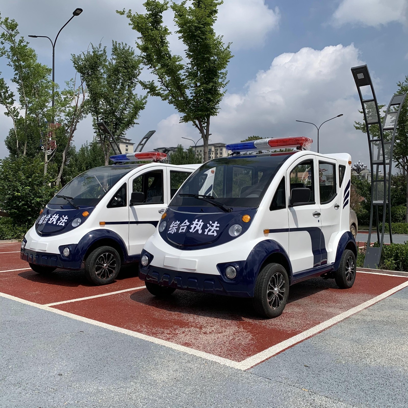 电动巡逻车价格的差距因素